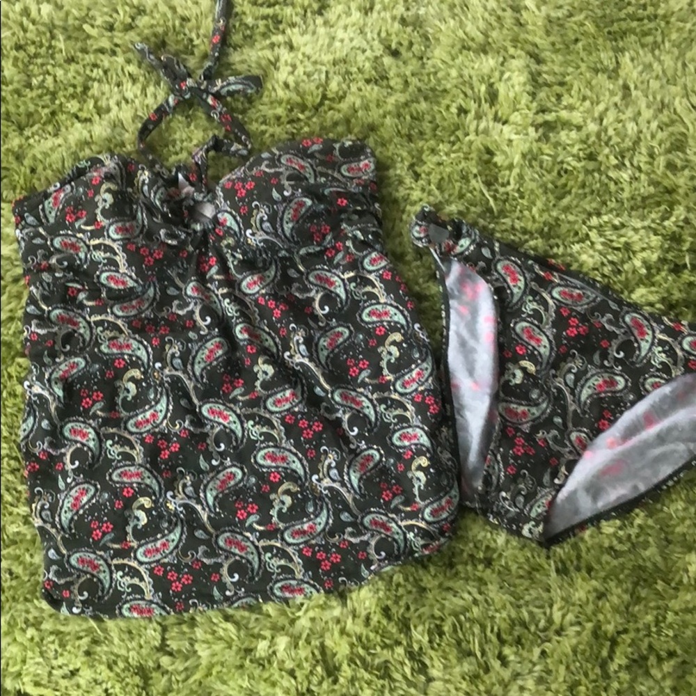 Motherhood Maternity Swimsuit Tankini